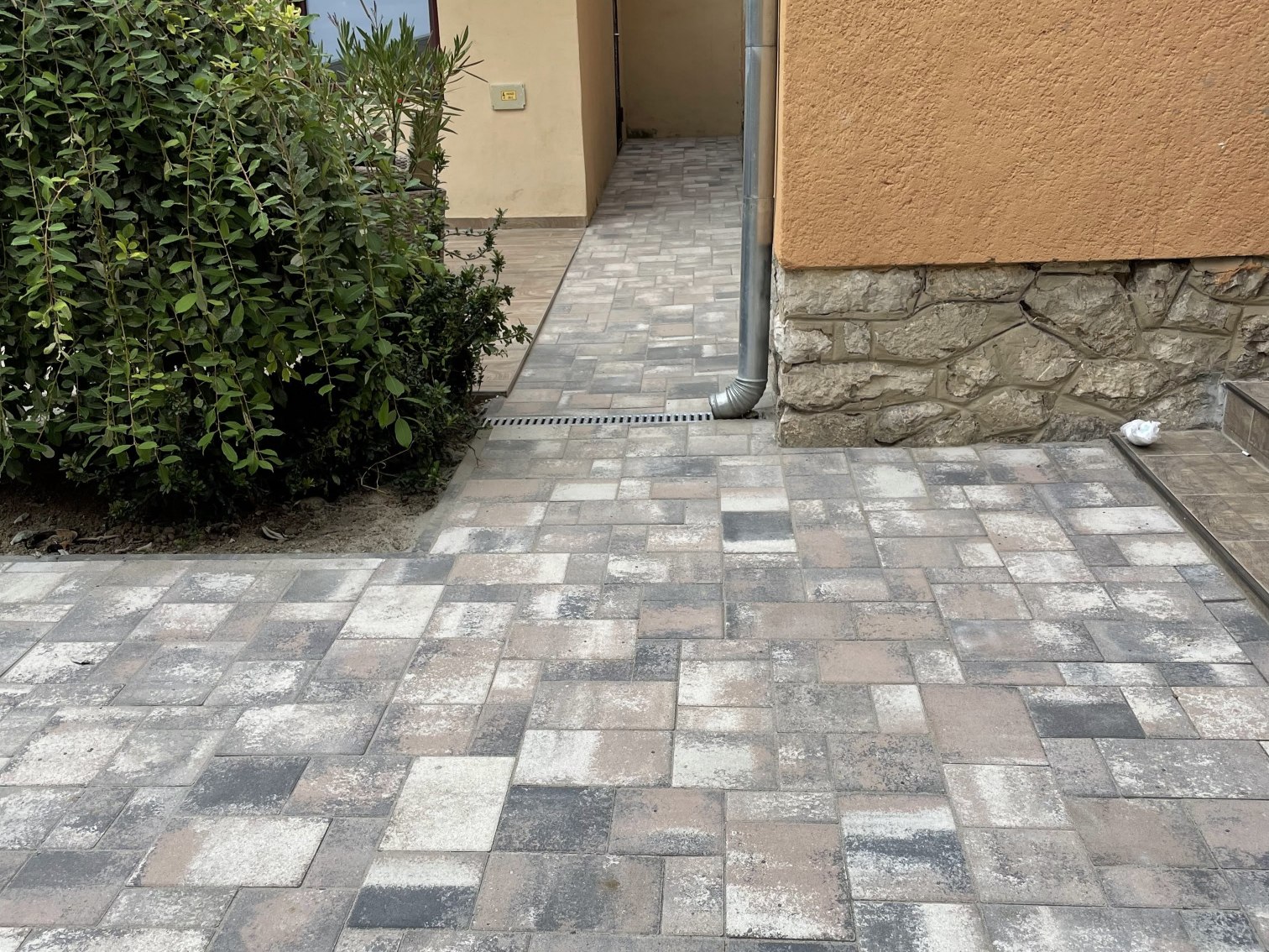 Surface and façade paving